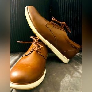 Good fellow & Co Sneaker